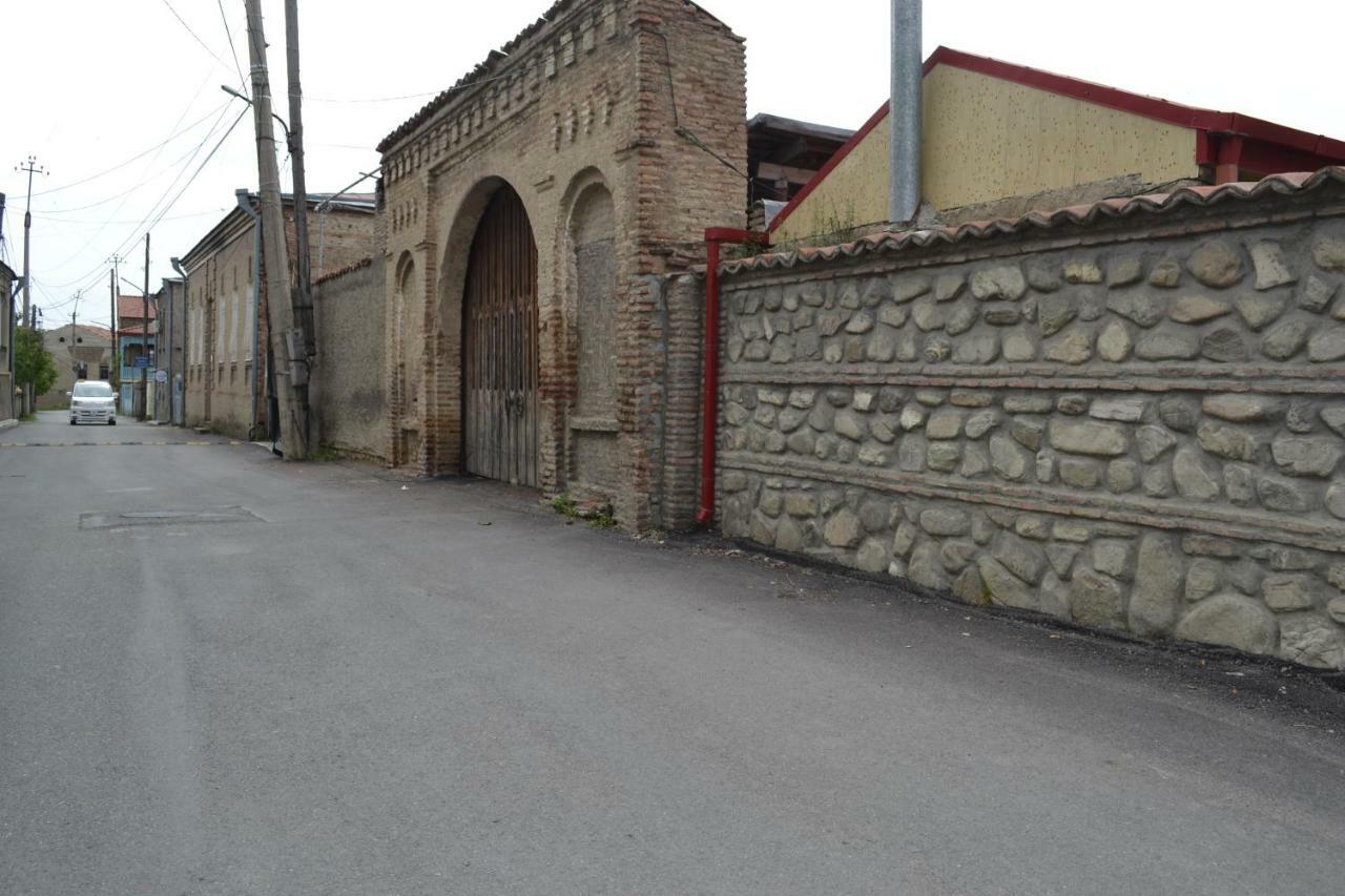 Отель Гостевой дом Old Gate Телави Экстерьер фото